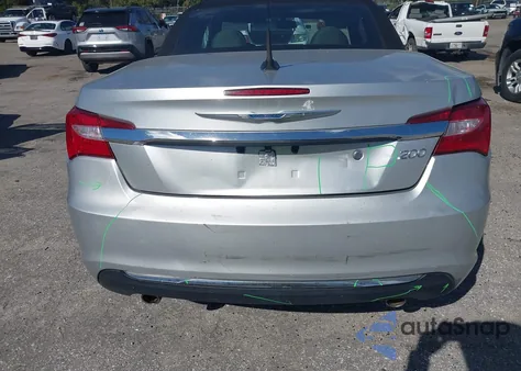 2011 Chrysler 200 Touring из США, поврежденный, VIN 1C3BC2EGXBN531587